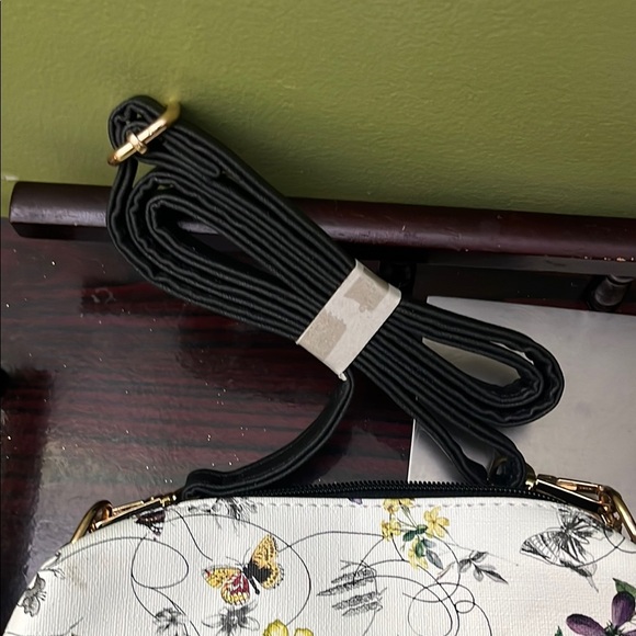 🆕 XOXO Floral Women's Wristlet & Purse Set - Picture 12 of 16